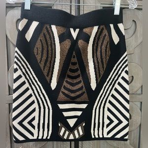 Shyanne skirt worn once size small